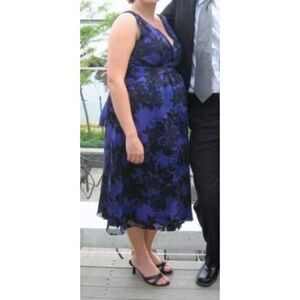 RIPE Maternity Silk Blend Empire Waist Midi Dress Medium